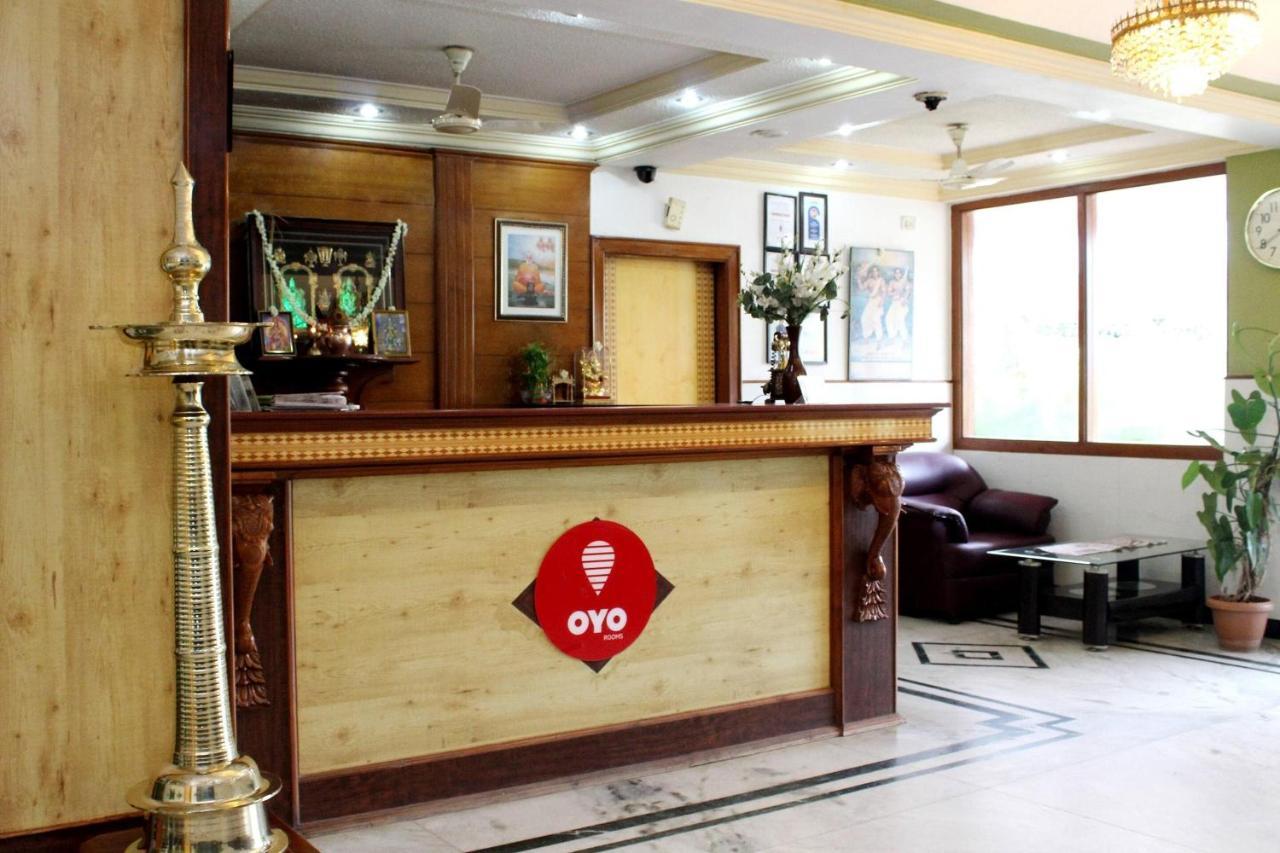 Oyo Hotel Ganga Sagar Near Sri Someshwara Swami Temple Bangalore Esterno foto